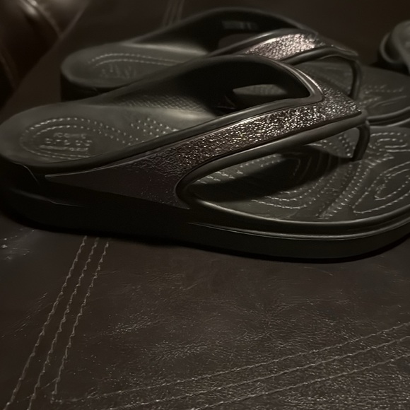 Croc sandals - Picture 2 of 3